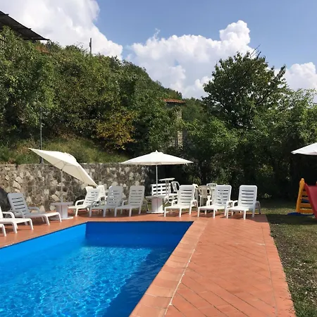 Montagna Verde Vakantieboerderij *